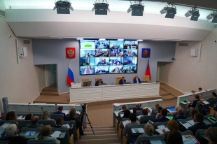 Подготовку к зиме, работу с неиспользуемыми объектами недвижимости, закупки продукции ГУФСИН Кузбасса обсудили на аппаратном совещании
