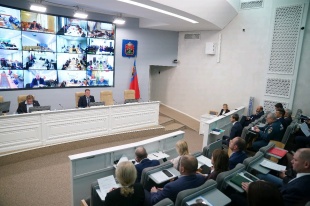Доступность почтовых отделений, ситуацию с бродячими животными, подготовку к Новому году обсудили в Кузбассе