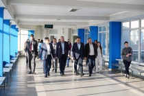 Губернатор Илья Середюк обсудил с преподавателями и студентами модернизацию старейшего вуза Кузбасса 