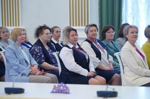 Социальные работники Кузбасса получили федеральные и областные награды