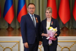 Губернатор Илья Середюк наградил медицинских работников Кузбасса