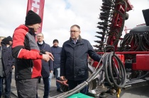 Илья Середюк: продолжаем помогать кузбасским аграриям выходить на новые рынки сбыта