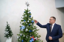 Илья Середюк дал старт акции «Елка желаний» в Кузбассе