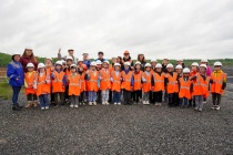 Для детей работников Топкинского цемзавода провели ознакомительные экскурсии по производственной площадке